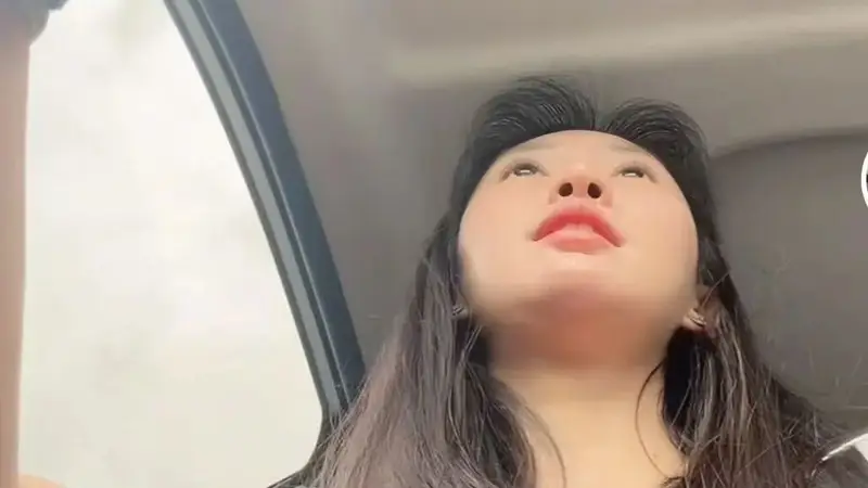 乘客女司机换位代驾送滴滴师傅急送医院获赞