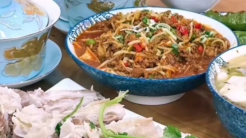 寻味临夏非遗美食：时光馈赠的舌尖盛宴