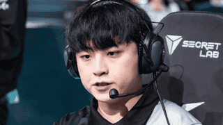 Showmaker高情商回应Faker对比：珍惜当下成就不同