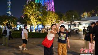 7月23日晚广州塔启幕夏夜流光活动 成广州暑期热门打卡地