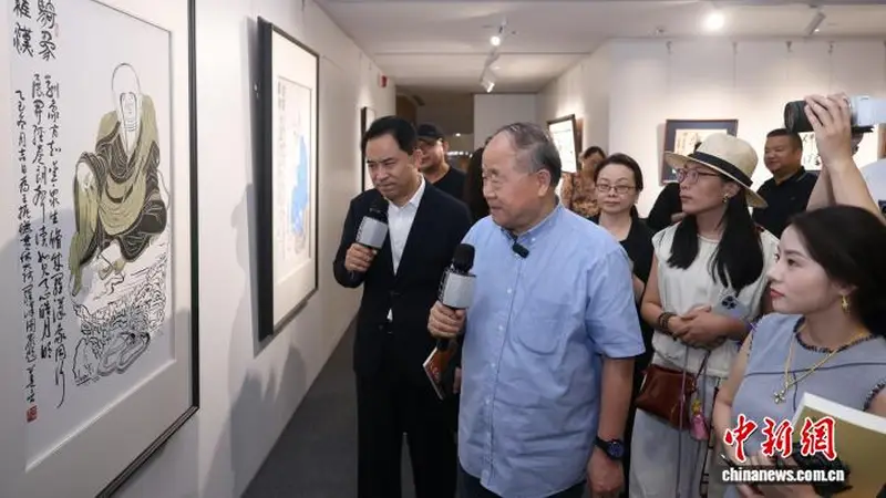 莫言王振携手展十八罗汉诗画 倡导乐观人生态度