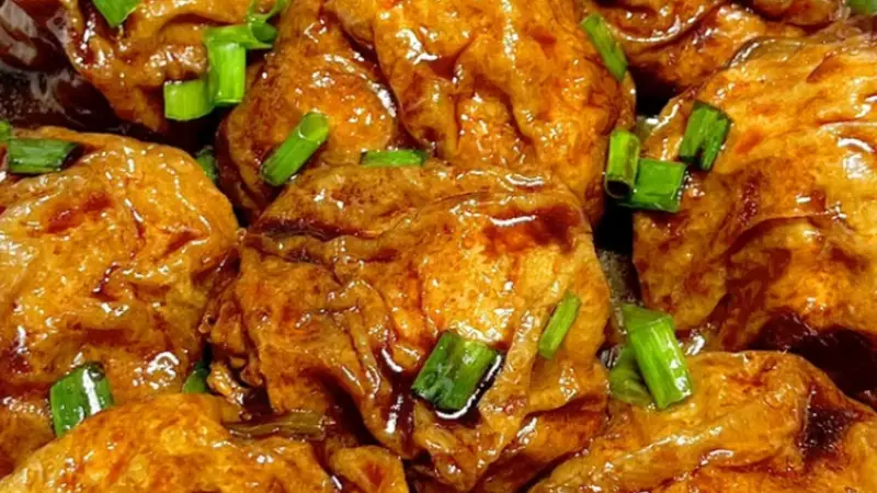 油面筋塞肉：匠心慢炖酱香肉韵满口鲜