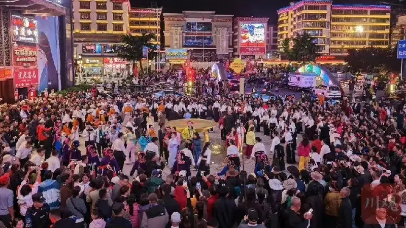 甘孜州推景区终身票 并将实现高海拔景区供氧全覆盖