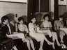 1952青岛名妓于小脚枪决：裤腰挂满金戒指 家中藏满银元宝