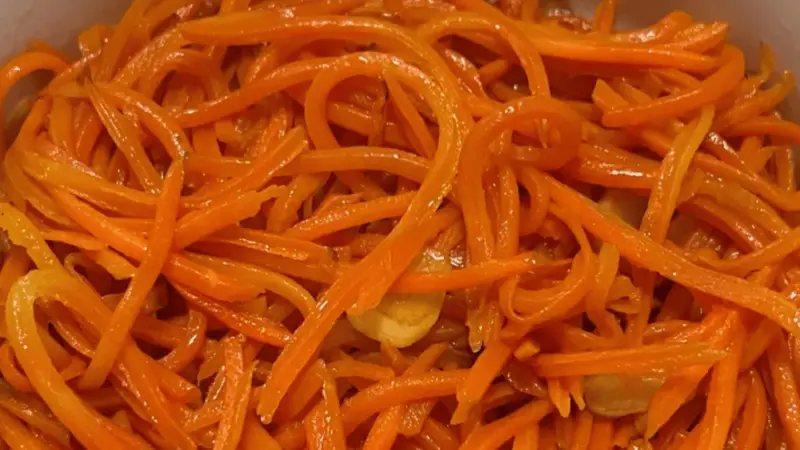 清炒胡萝卜丝的家常美味哲学