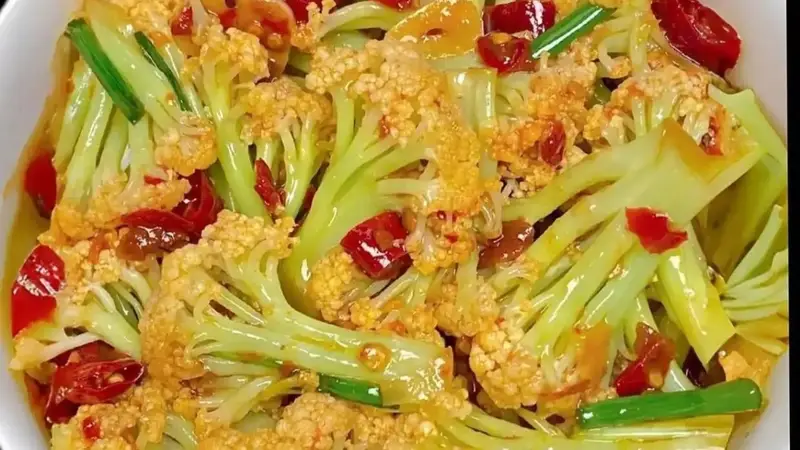 三伏天浑身没劲？解乏充电食谱：8道美味菜肴让你走路带风