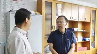 董立军调研督导黄果树暑期旅游服务保障工作