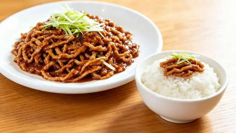 京酱肉丝地道做法滑嫩入味不柴不腥超下饭步骤简单厨房小白也学得会