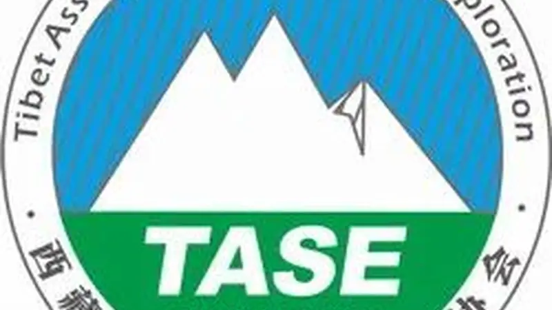 从入门到精通：全方位解锁安全登山技巧与体能准备
