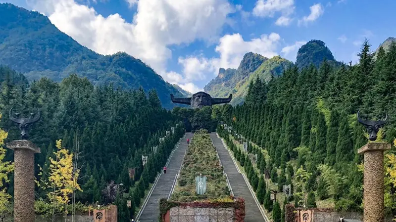 神农架旅行活动启幕预告：7月乘神农氏足迹探原始森林与高山云海秘境